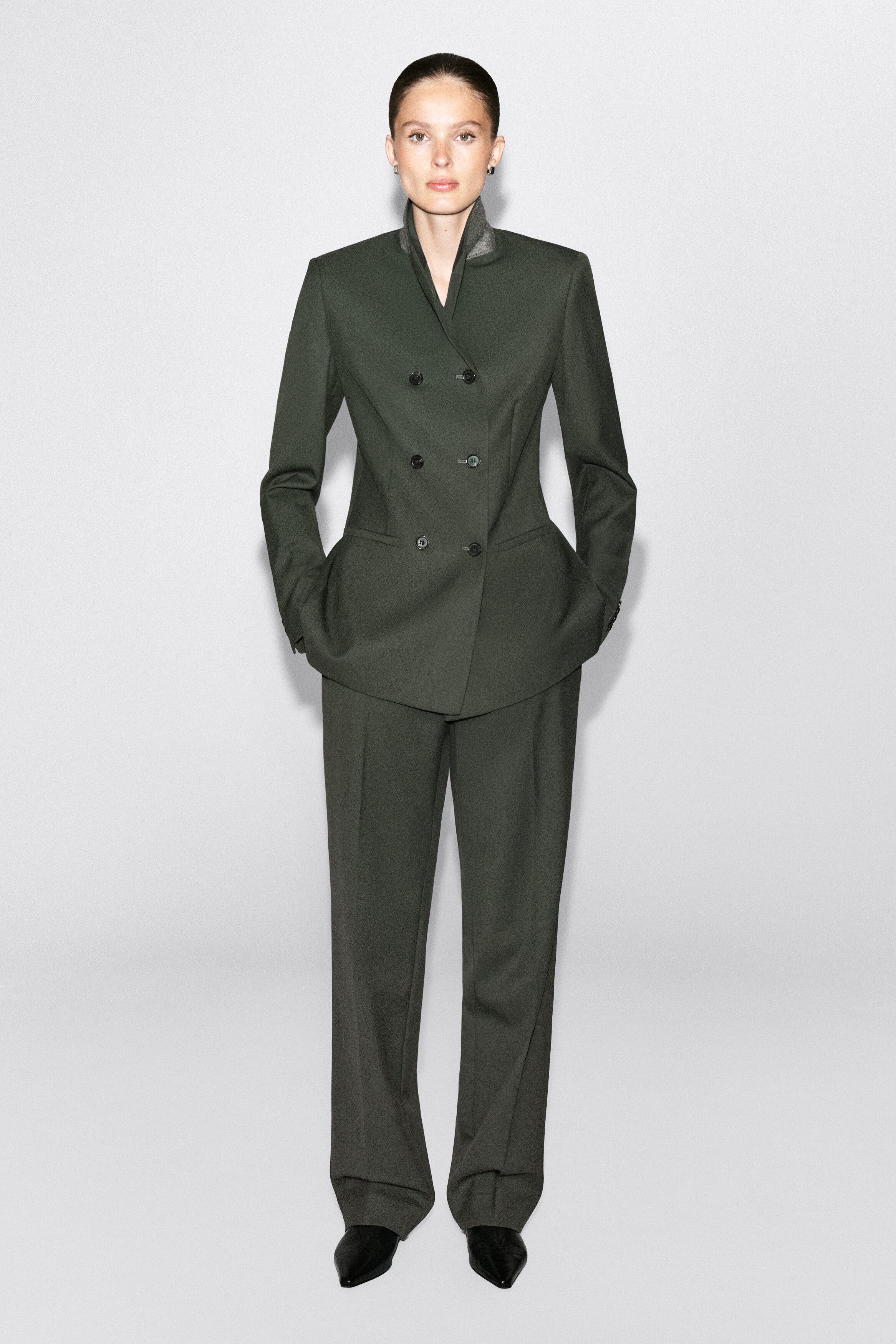 selected KHAKI