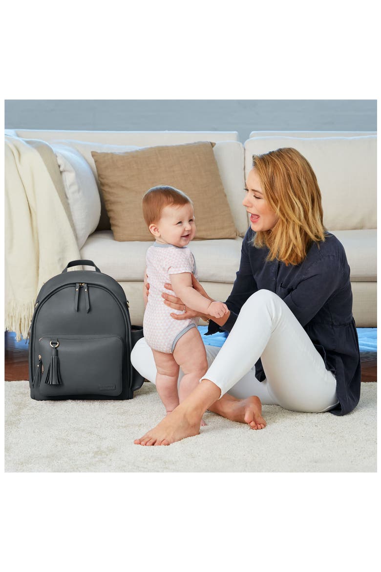 Greenwich Simply Chic Diaper Backpack, Alternate, color, SMOKE