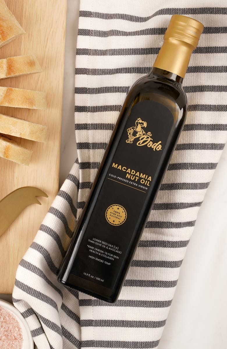 The Dodo Chocolates Macadamia Nut Oil, Alternate, color, Golden