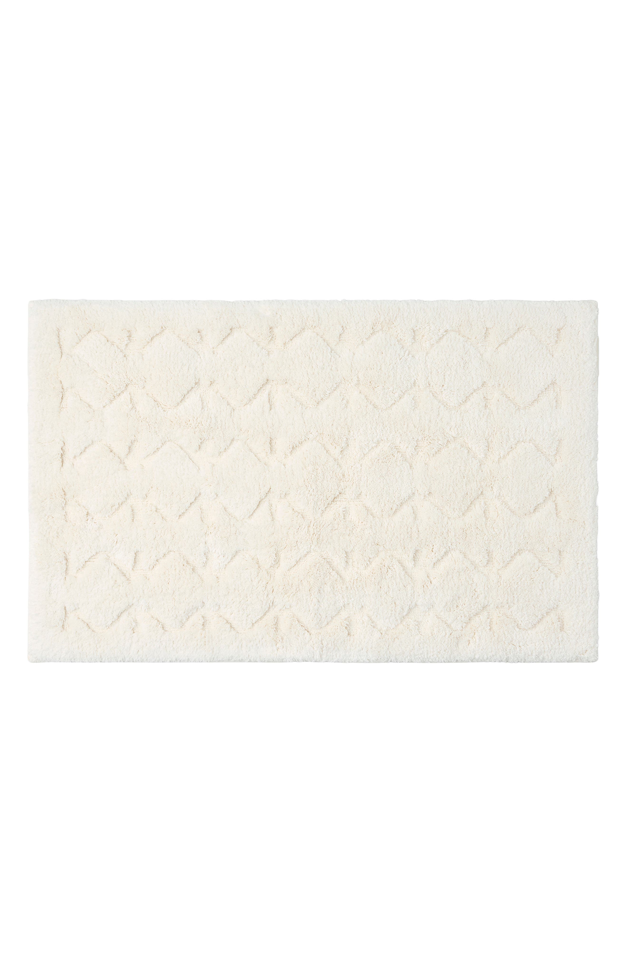 selected UNDYED