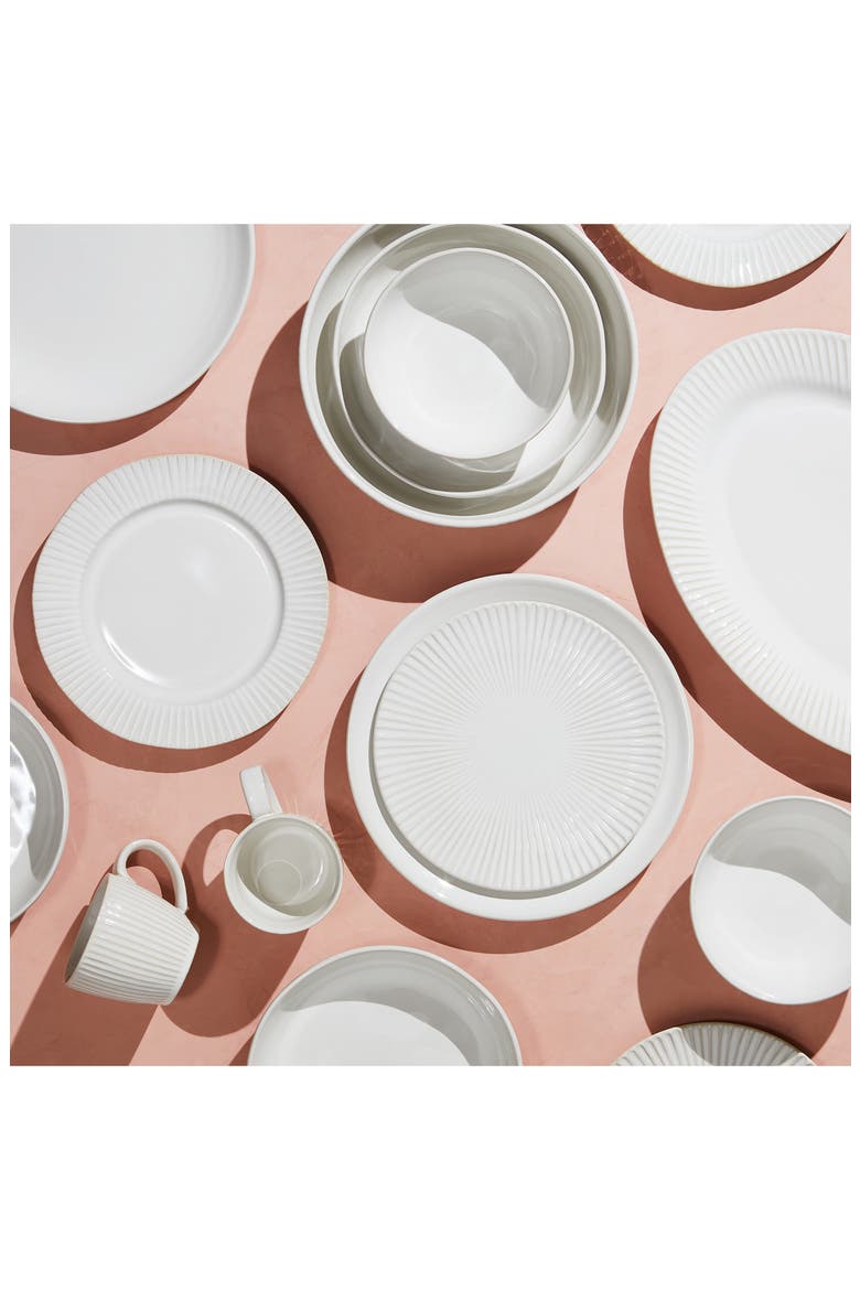 Set of 4 Dinner Plates, Alternate, color, WHITE
