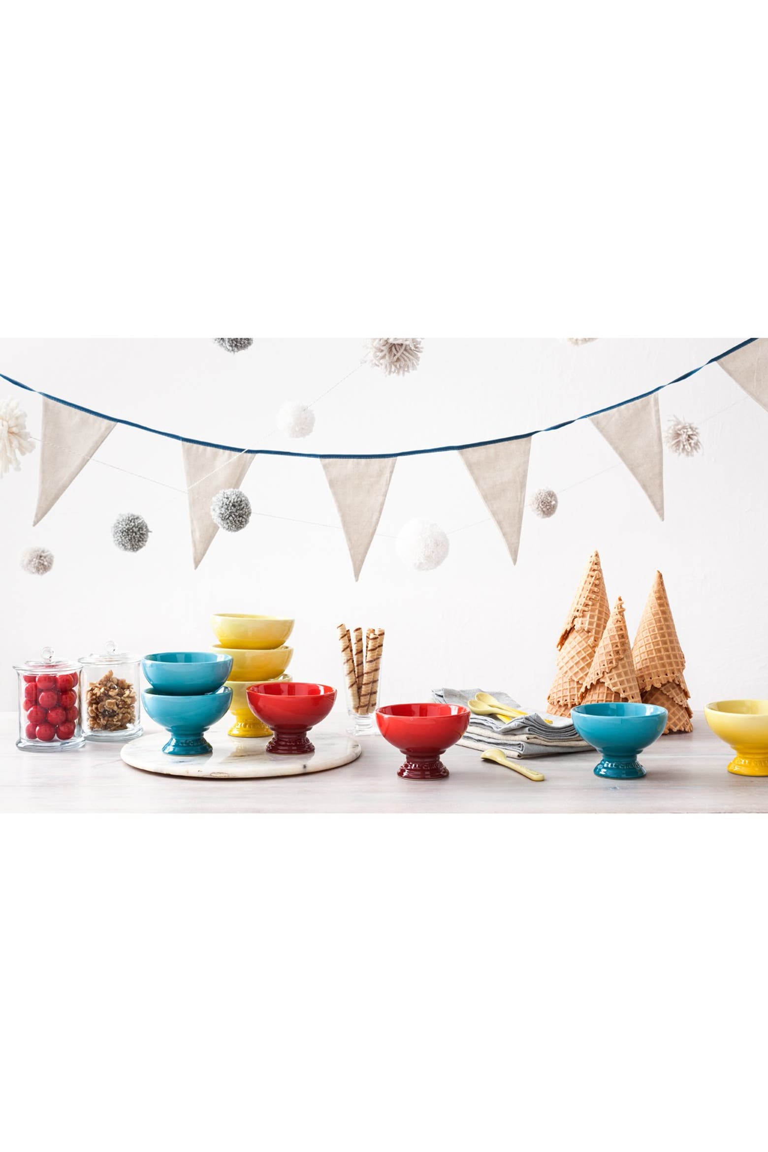 Le Creuset 7 oz. Ice Cream Bowl - Cerise | Nordstromrack