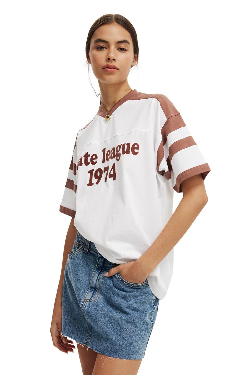 Cotton On Women's V Neck Retro Graphic Boxy Tee, Main, color, 