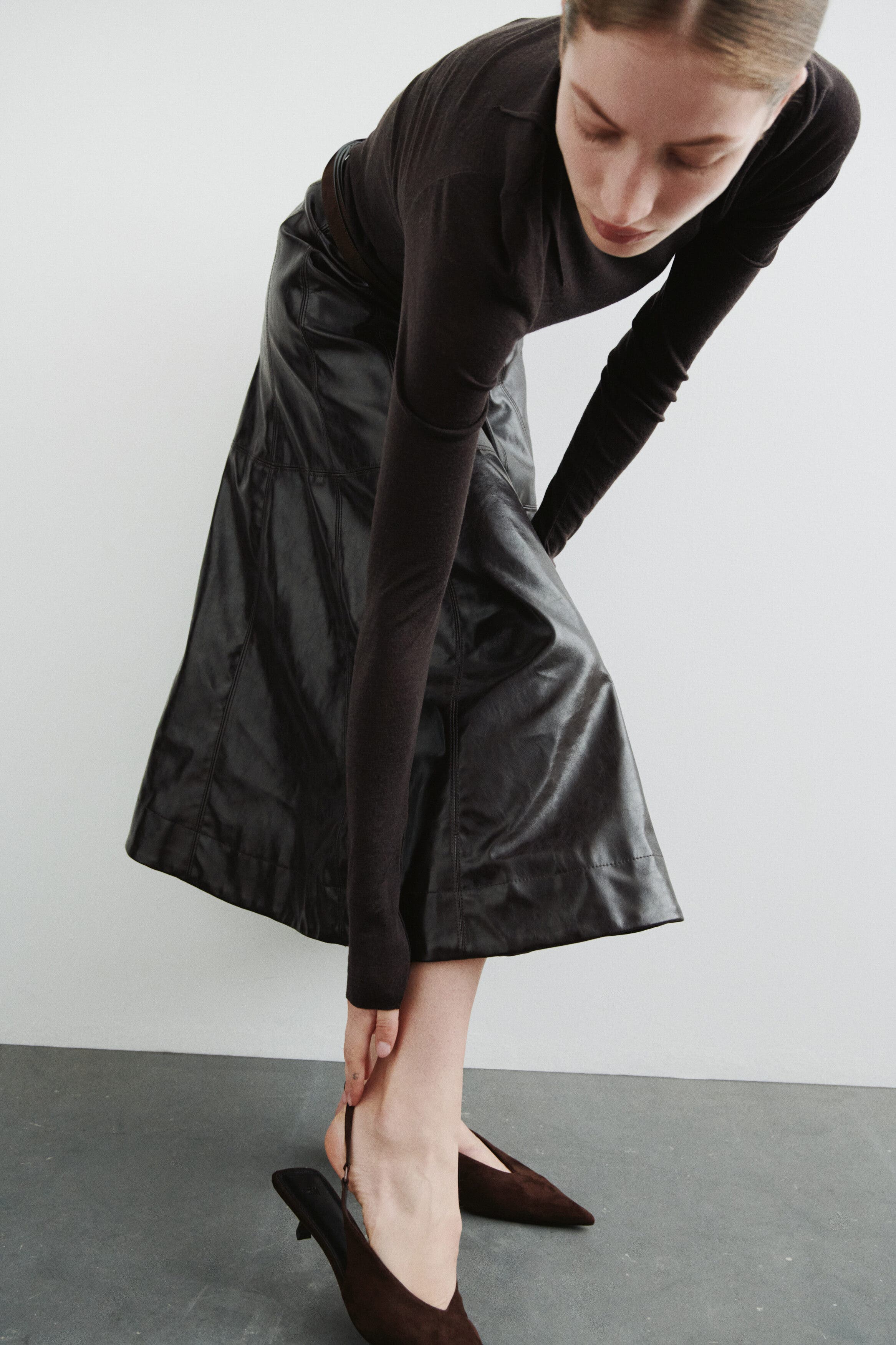 H&M Kitten-heeled Slingbacks, Alternate, color, Dark Brown