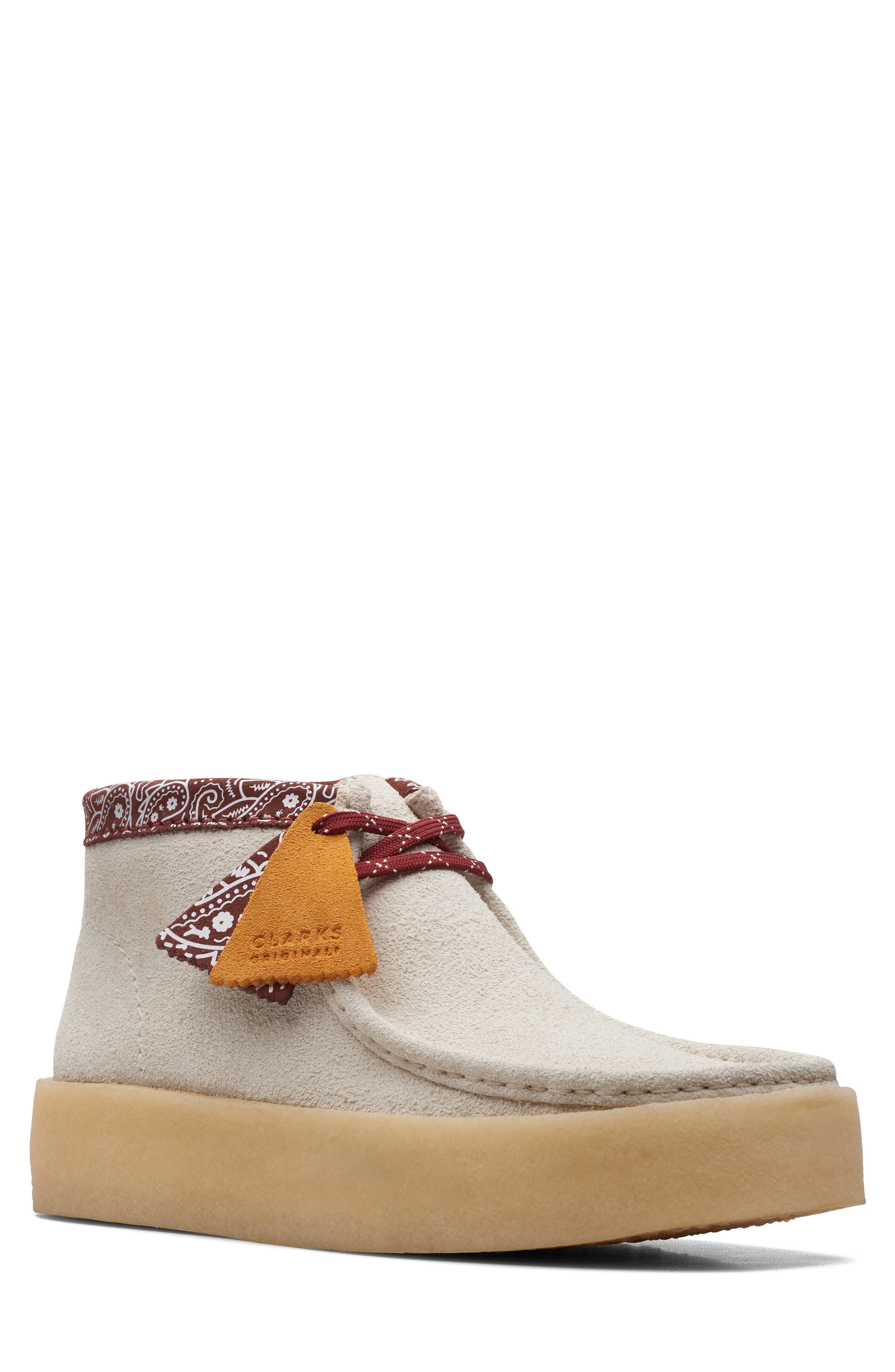Clarks<sup>®</sup> Wallabee Chukka Boot, Main, color, 