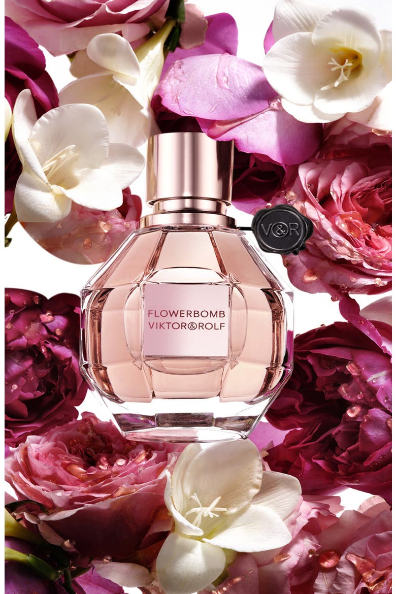 Flowerbomb Fragrance Set USD $176 Value, Alternate, color, NO COLOR