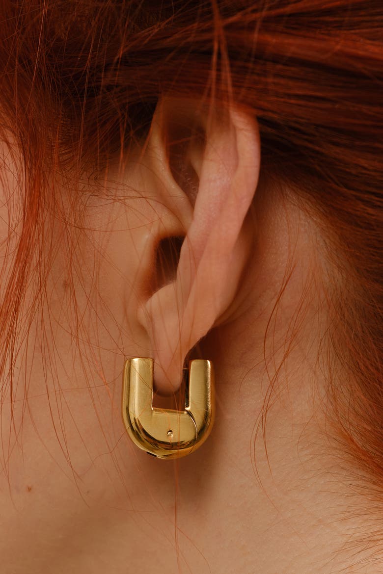 U Huggies, Alternate, color, Gold