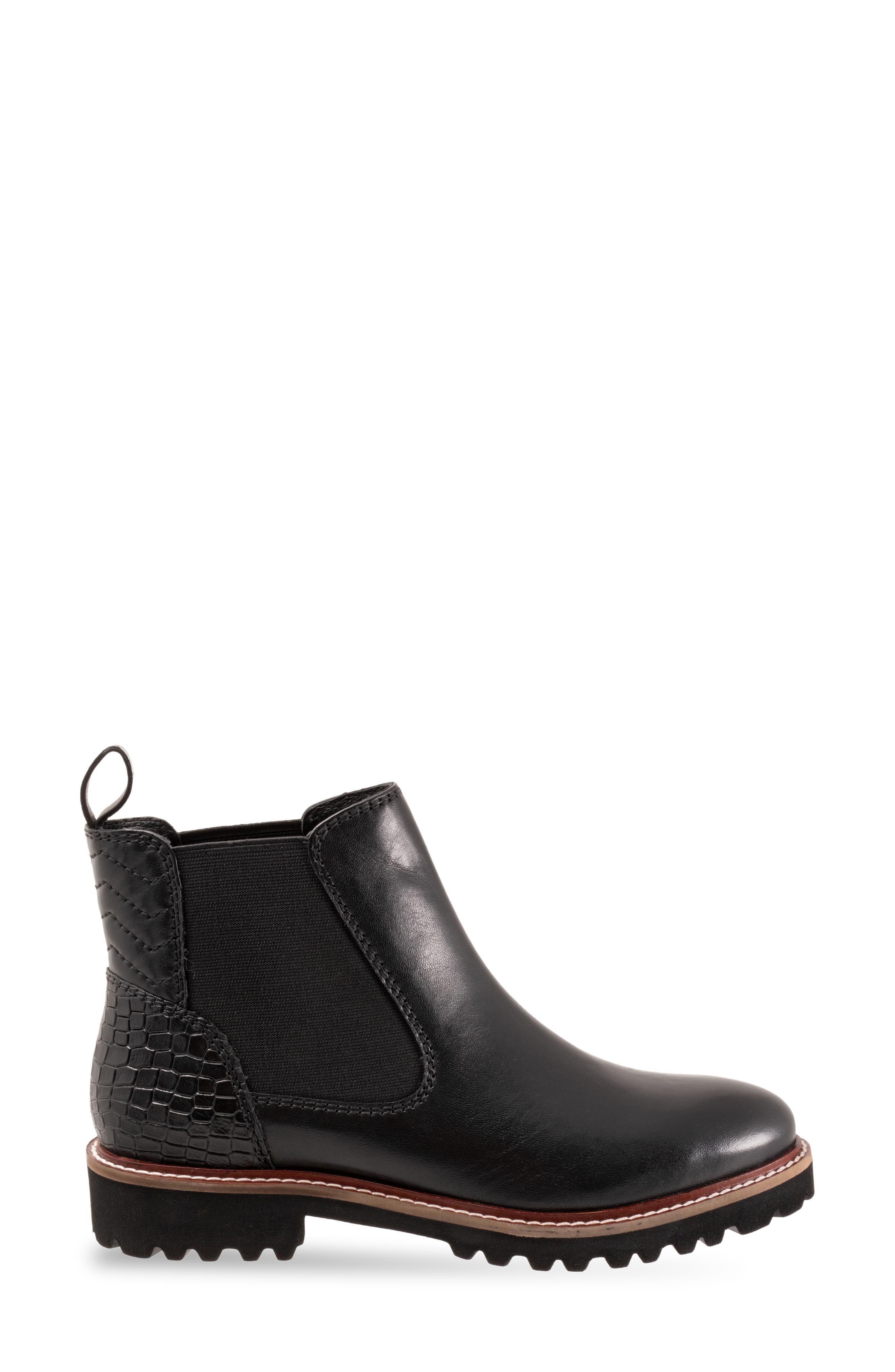 SoftWalk<sup>®</sup> Indy Chelsea Boot, Alternate, color, Black
