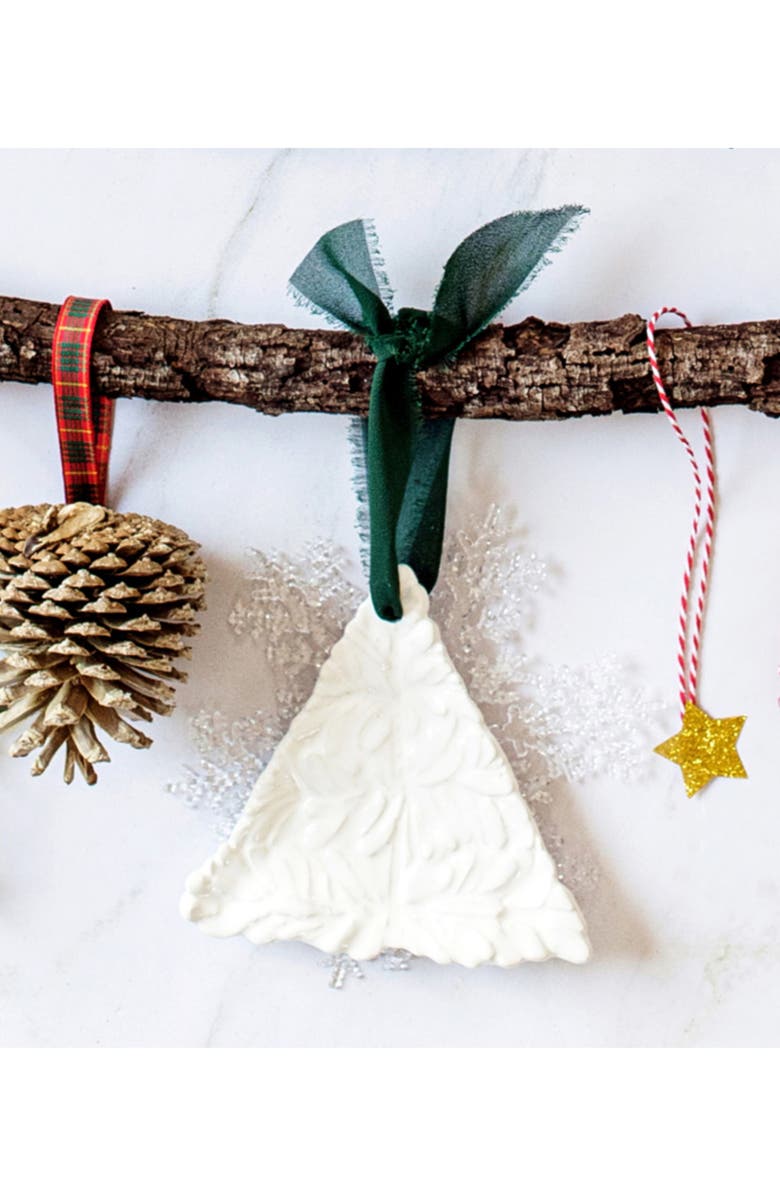 VIETRI Lastra Holiday Figural Tree Ornament, Alternate, color, White