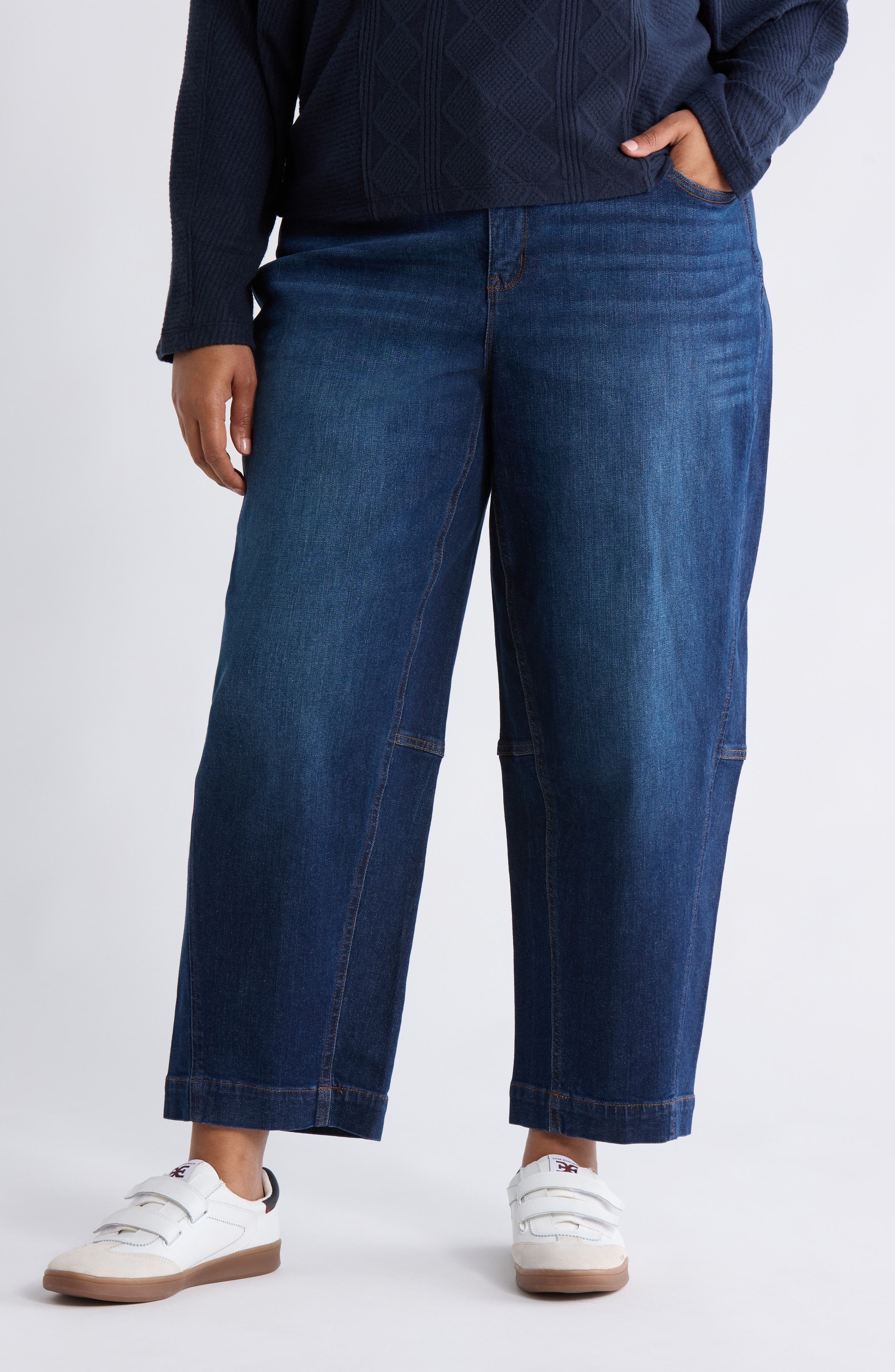 Democracy Relaxed Barrel Leg Jeans