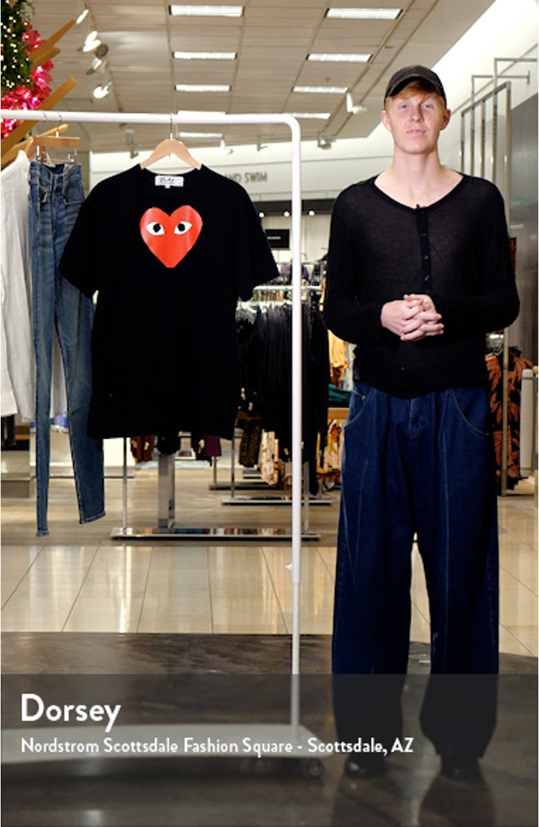 Heart Graphic T-Shirt, sales video thumbnail