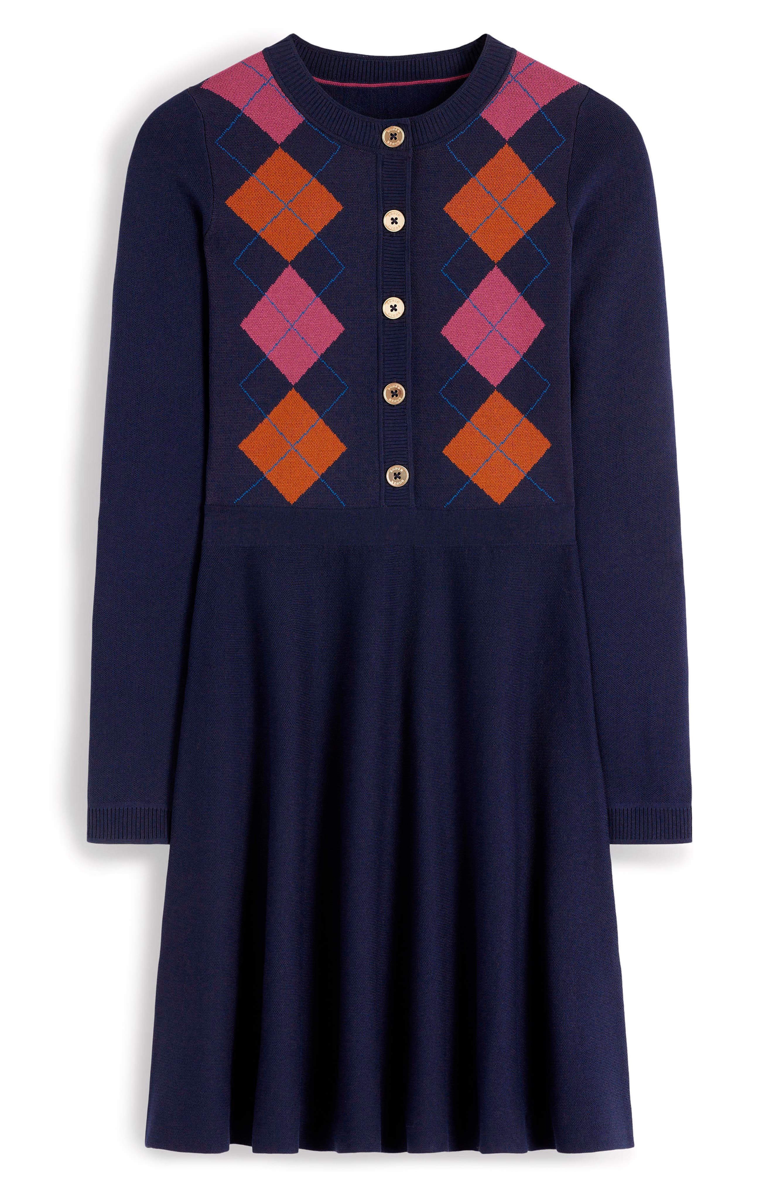selected NAVY ARGYLE
