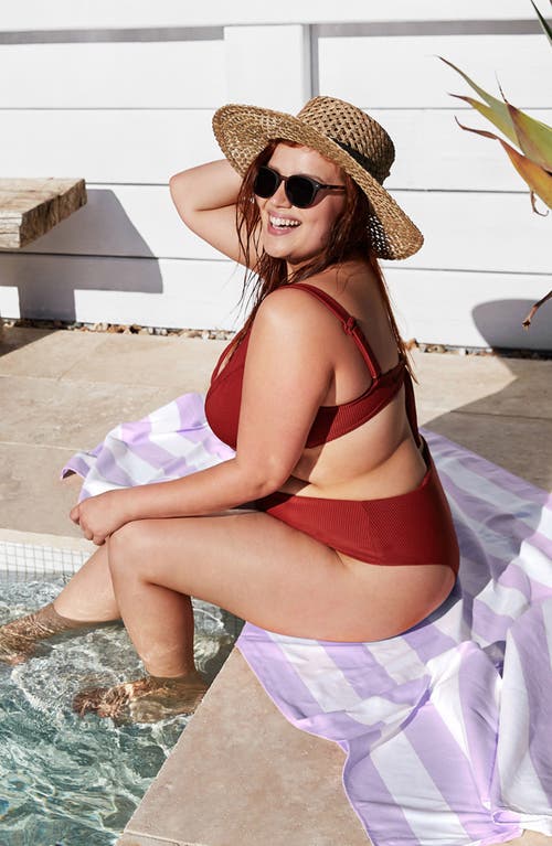 Dock & Bay Quick Dry Beach Towel