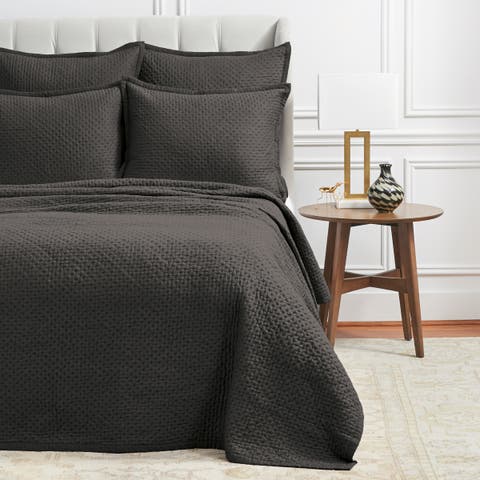 Mila Shale Coverlet Quilt