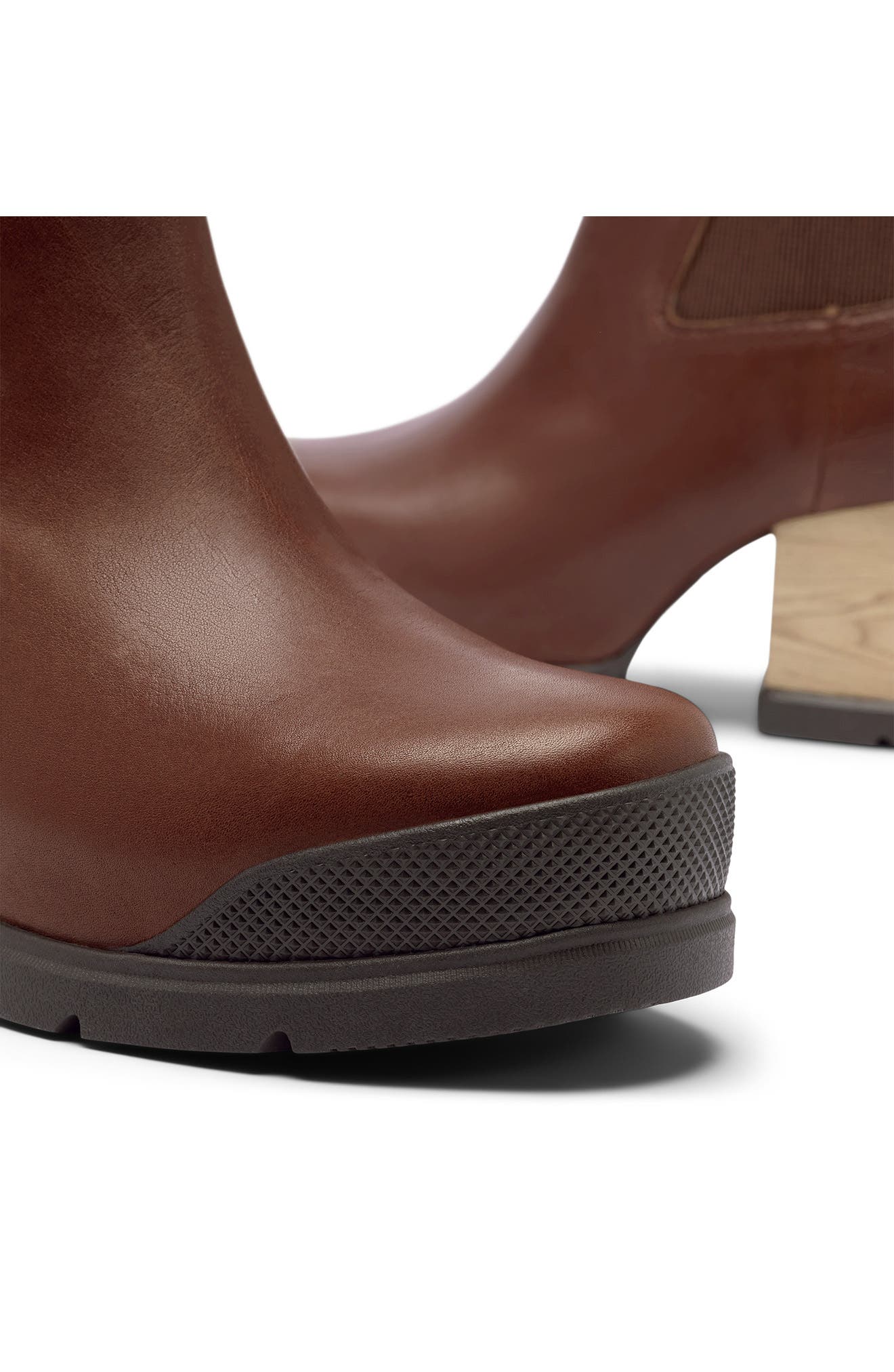 Roam'n™ Chelsea Platform Boot, Alternate, color, DARK AUBURN/ BLACKENED BROWN
