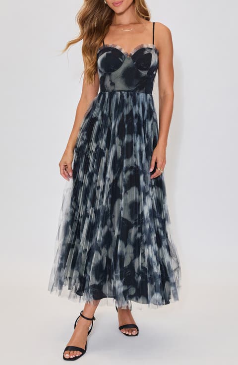 Dark Romance Pleated Maxi Dress