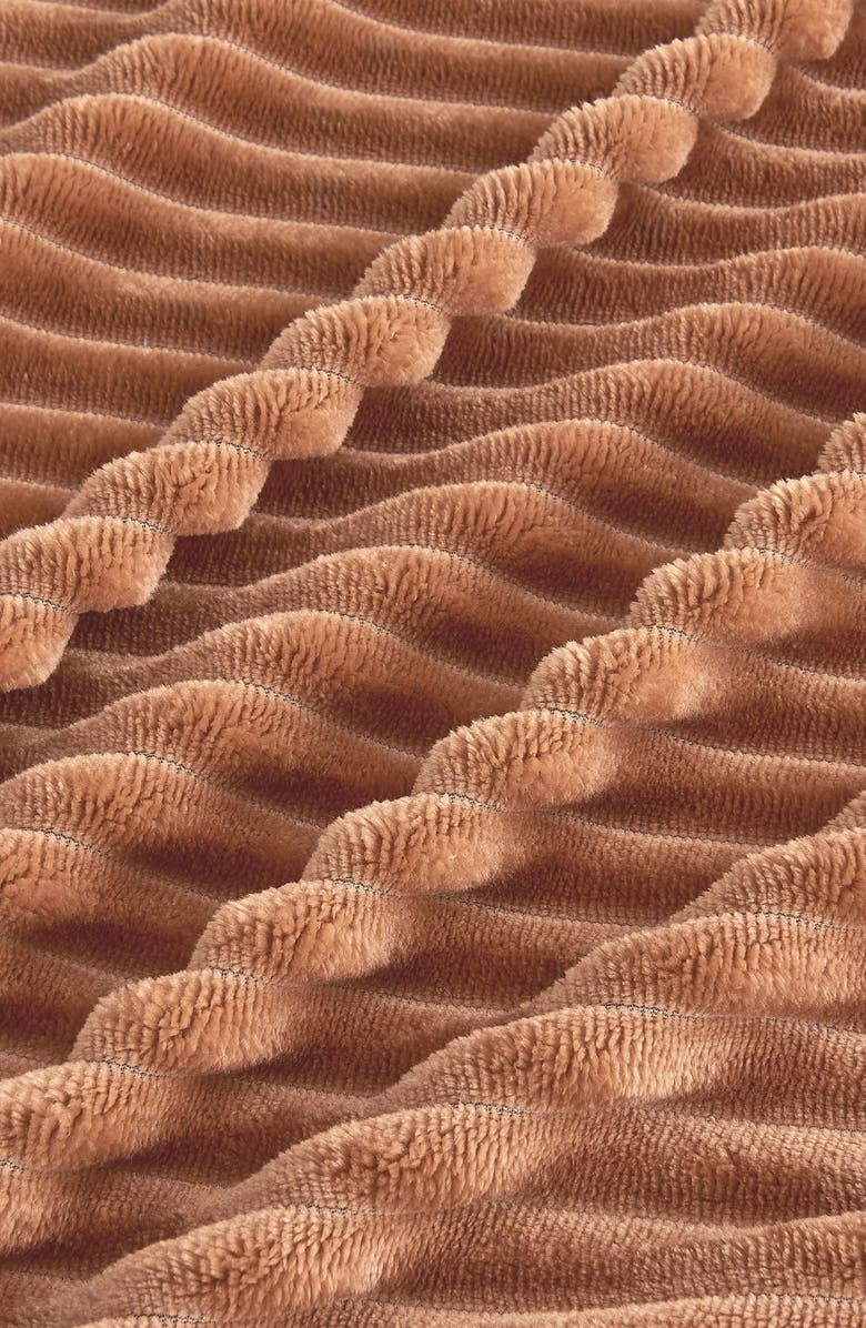 Woven & Weft Ribbed Faux Shearling Reversible Blanket, Alternate, color, Toffee