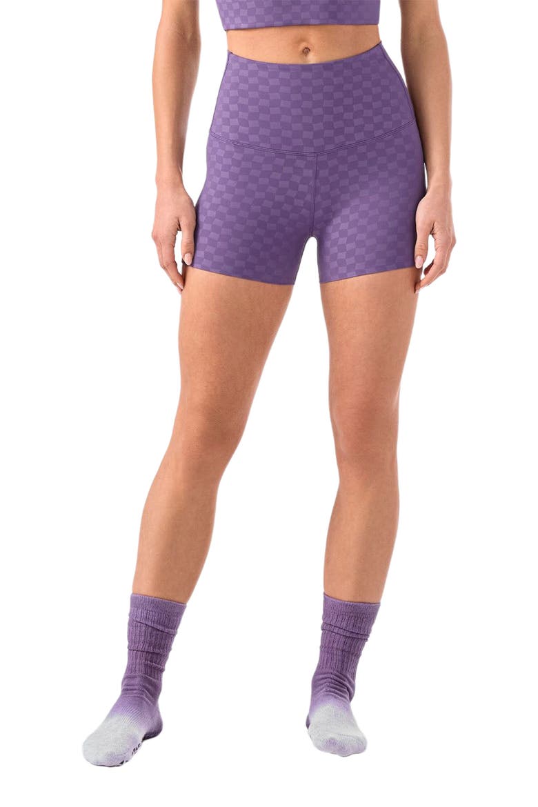 Hot Short, Alternate, color, GRAPE ABSTRACT