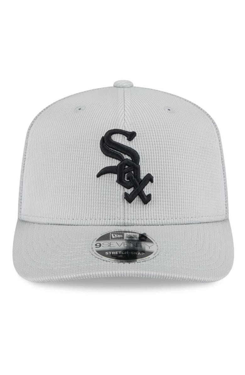 New Era Men's New Era  Gray Chicago White Sox 2025 Spring Training 9SEVENTY Stretch-Snap Trucker Hat, Alternate, color, 