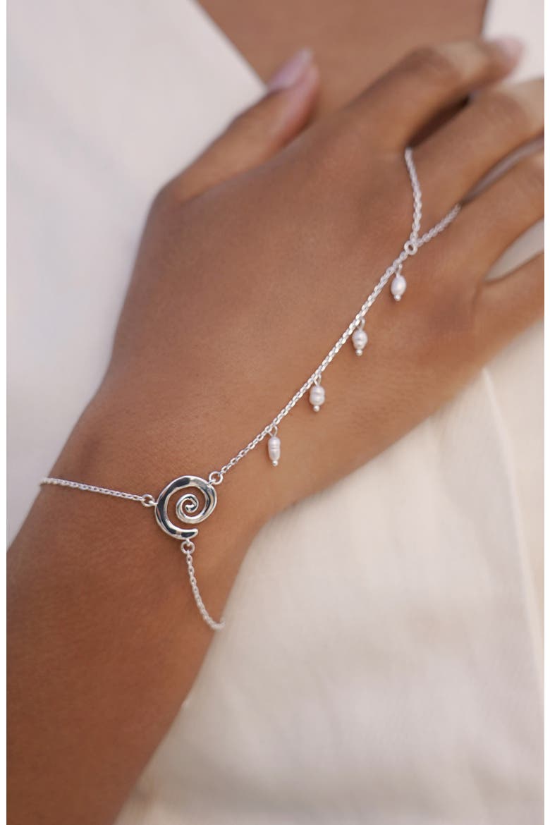 Aura Freshwater Pearl Hand Chain, Alternate, color, SILVER