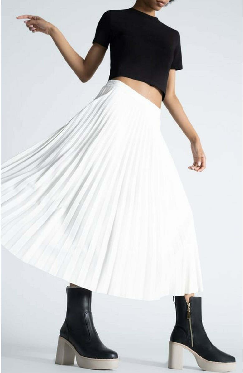 Daniella Shevel Lugg Boot, Alternate, color, Black