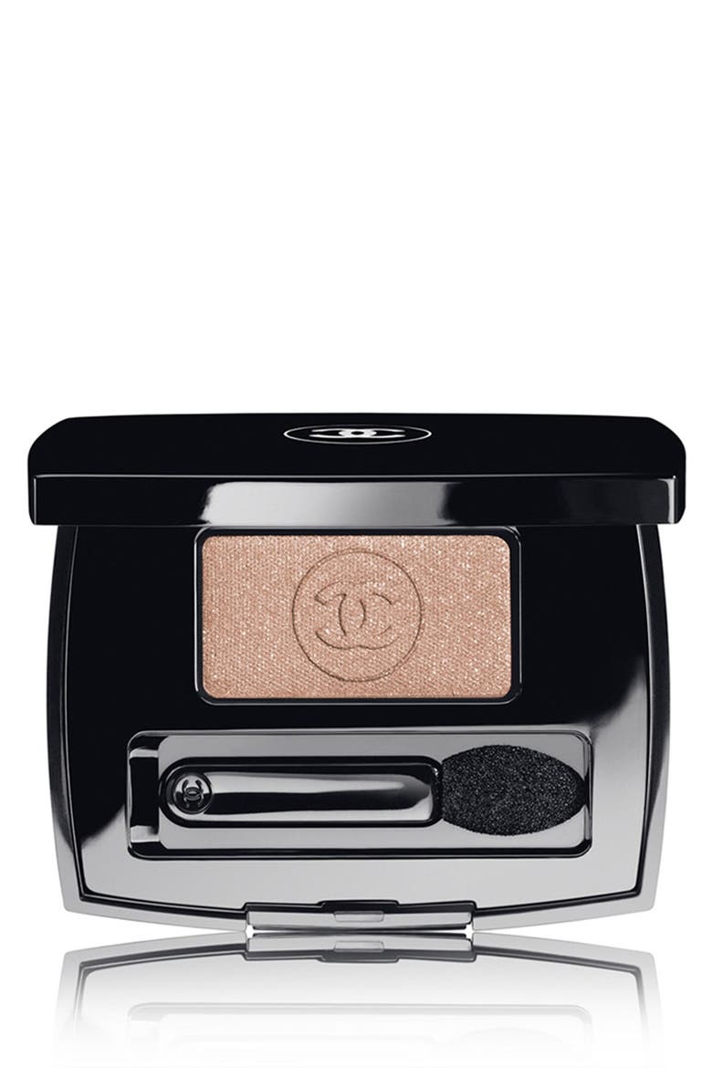 OMBRE ESSENTIELLE 
Soft Touch Eyeshadow, Main, color, 45 SAFARI