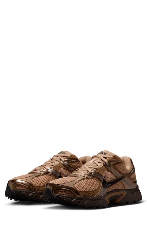 V5 RNR Sneaker