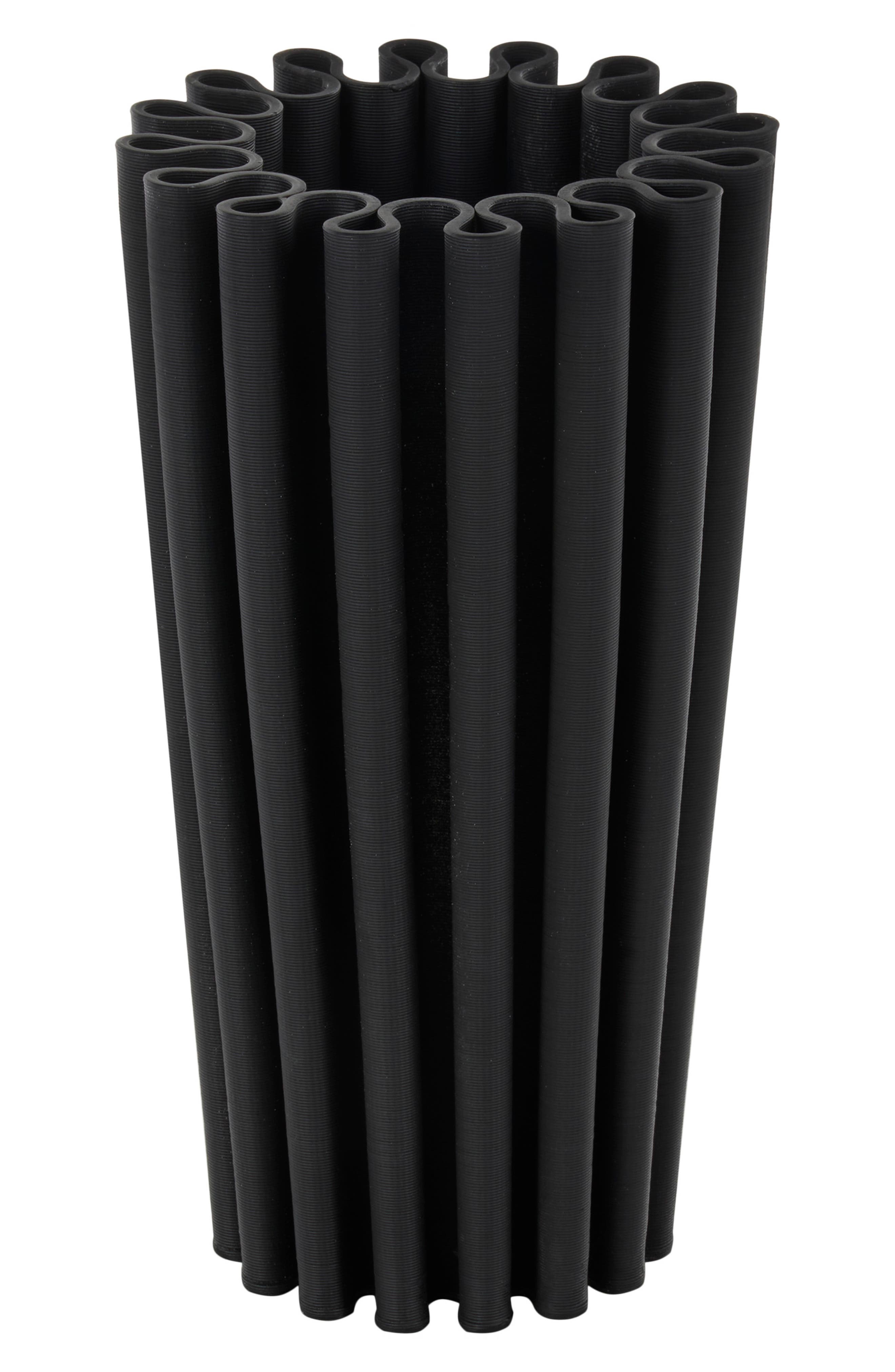 VIVIAN LUNE HOME Ceramic Vase