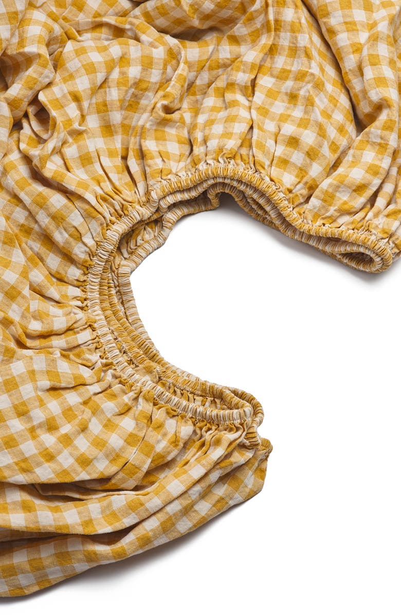 PIGLET IN BED Gingham Linen Fitted Sheet, Alternate, color, 
