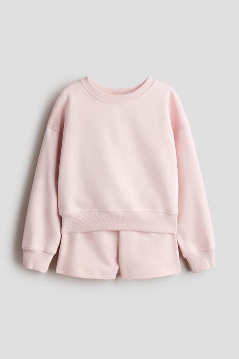 2-piece sweatshirt and sweatshorts set