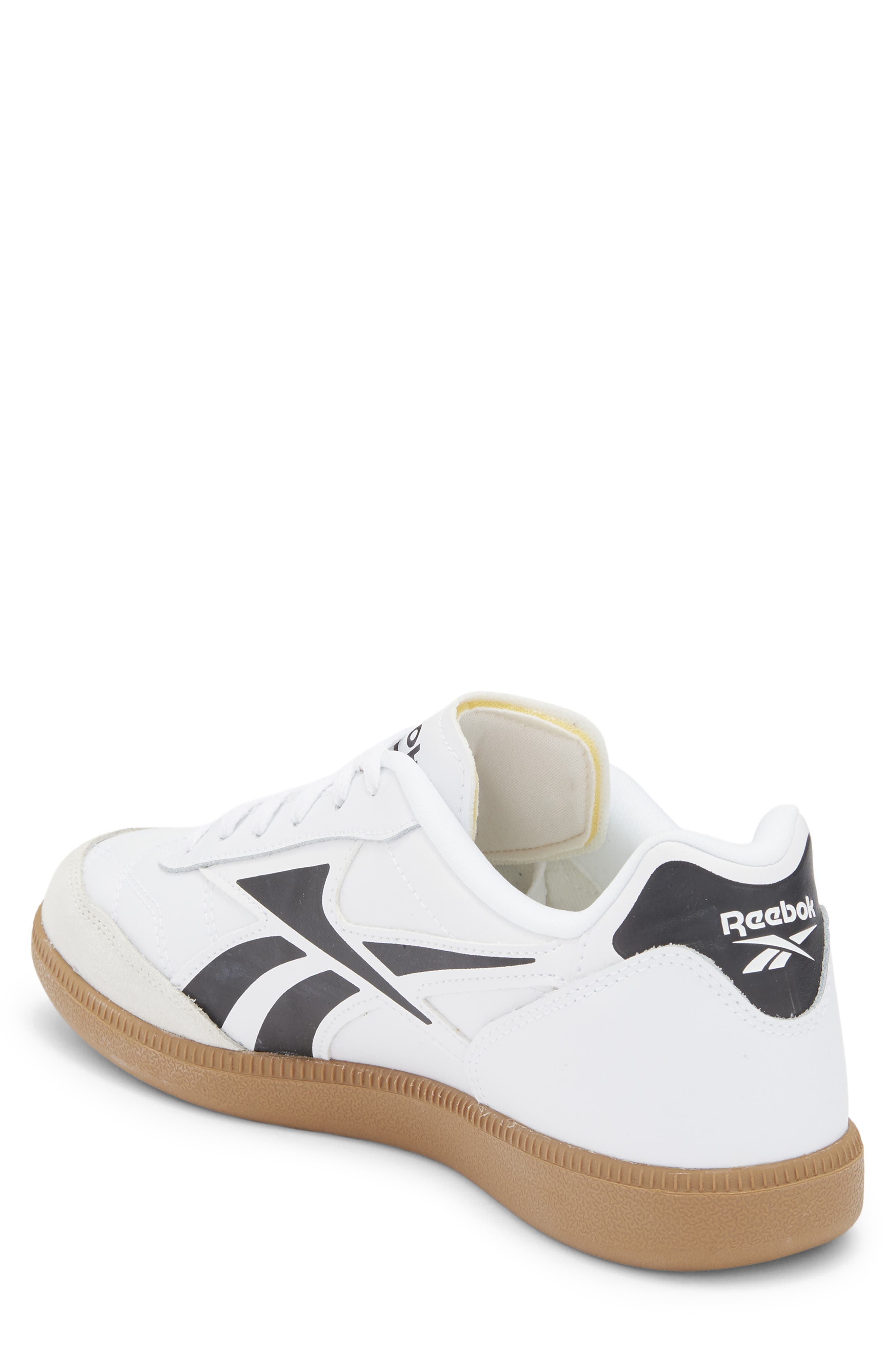 Reebok Finale Low Top Sneaker, Alternate, color, White/ Black/ Barelygrey