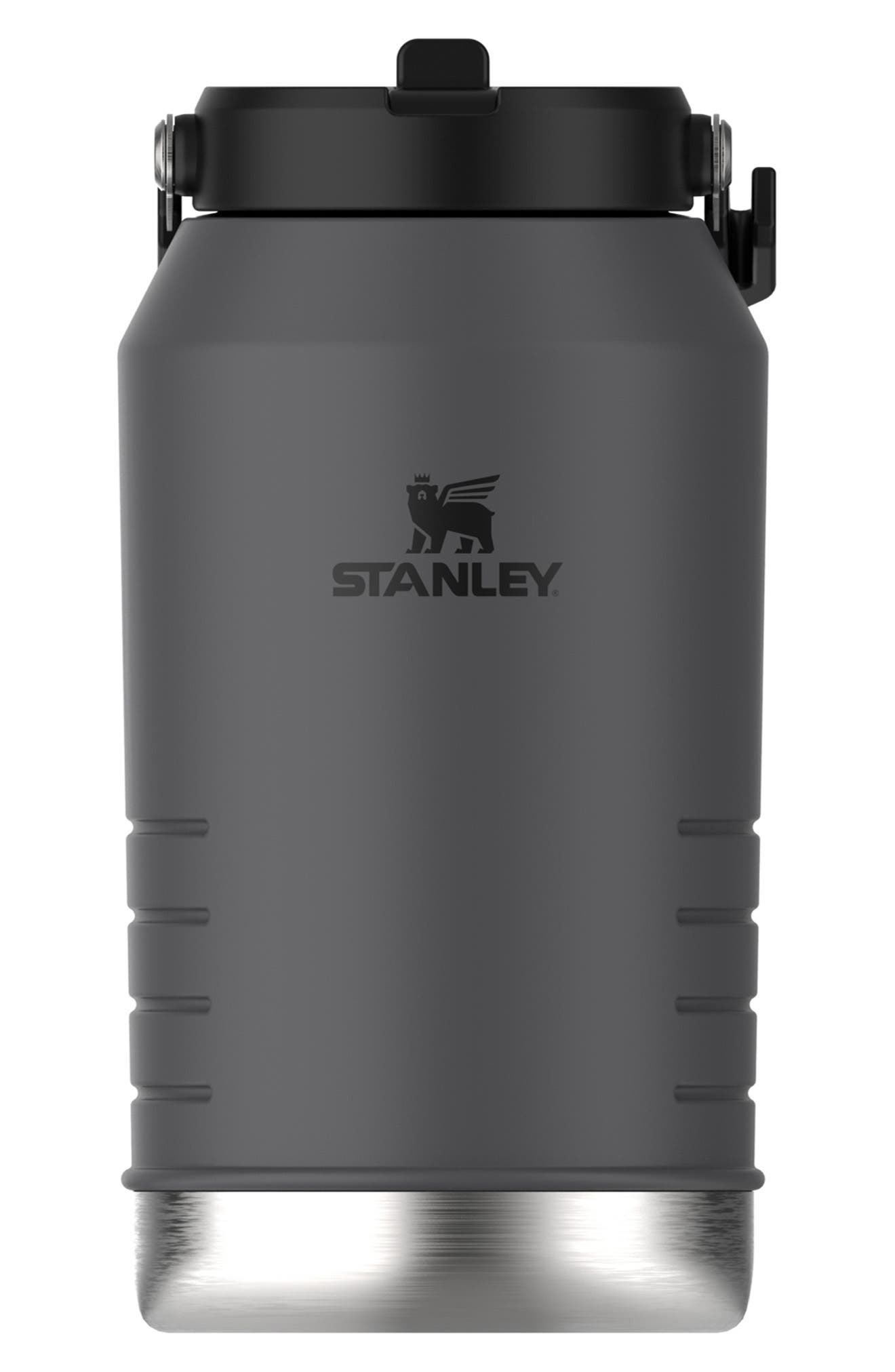 Stanley The IceFlow™ 96-Ounce Fast Flow Jug