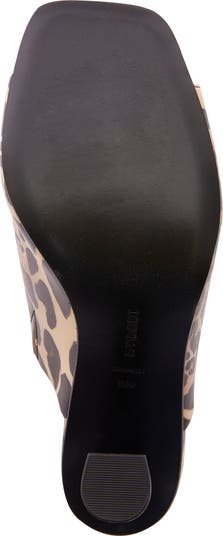 Gamine Slide Sandal