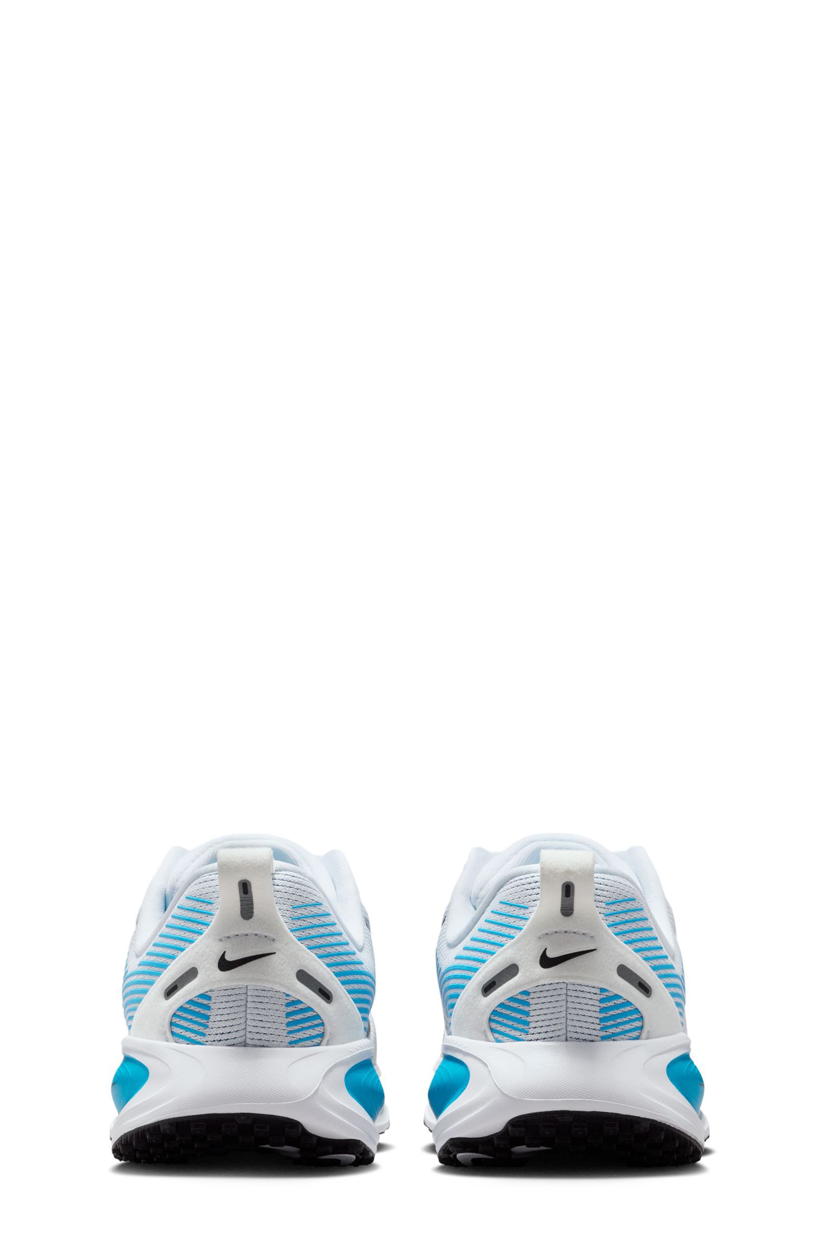 Kids' Vomero 18 Running Shoe, Alternate, color, WHITE/ BLACK/ BLUE/ PLATINUM