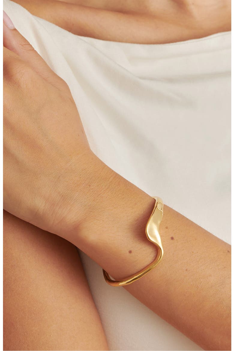 Marina Wave Bangle, Alternate, color, Gold