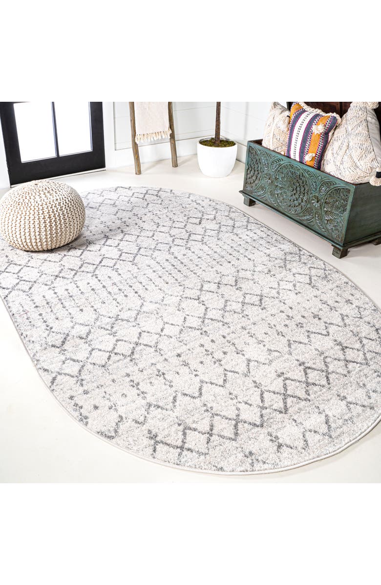 JONATHAN Y Moroccan HYPE Boho Vintage Diamond Oval Area Rug, Alternate, color, Cream/Gray