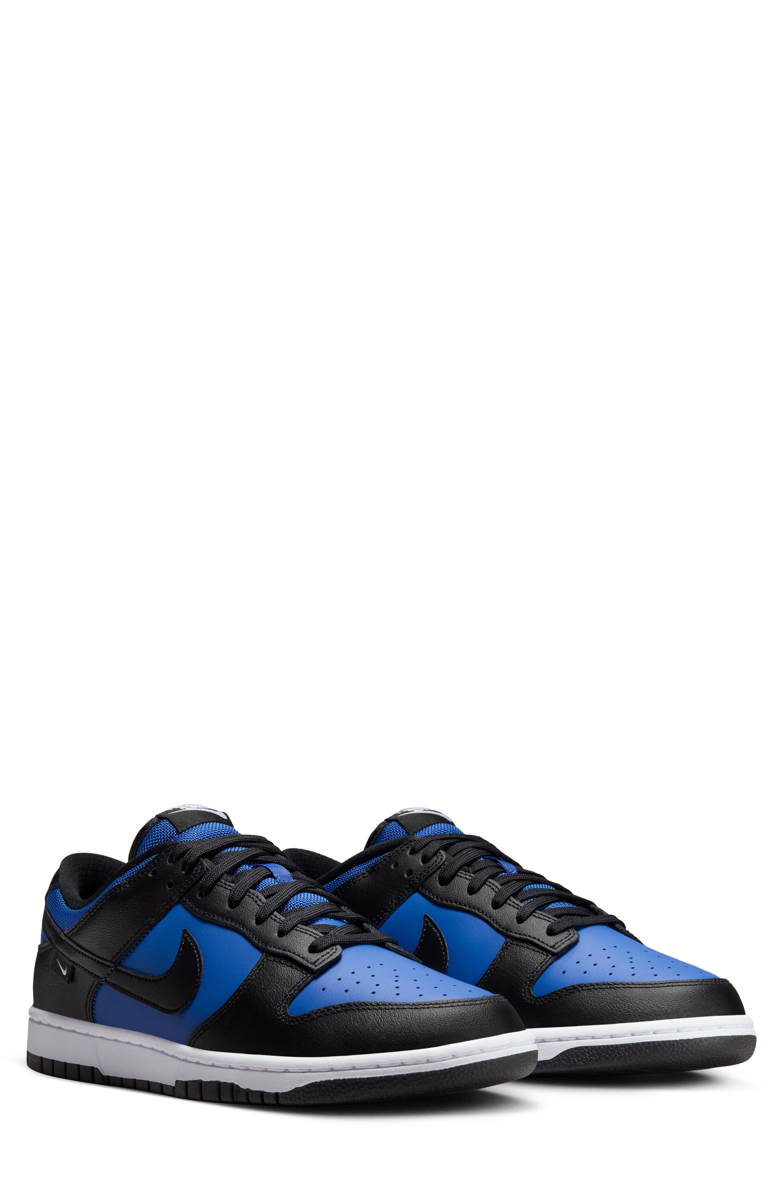 Nike Dunk Low Basketball Sneaker, Main, color, 