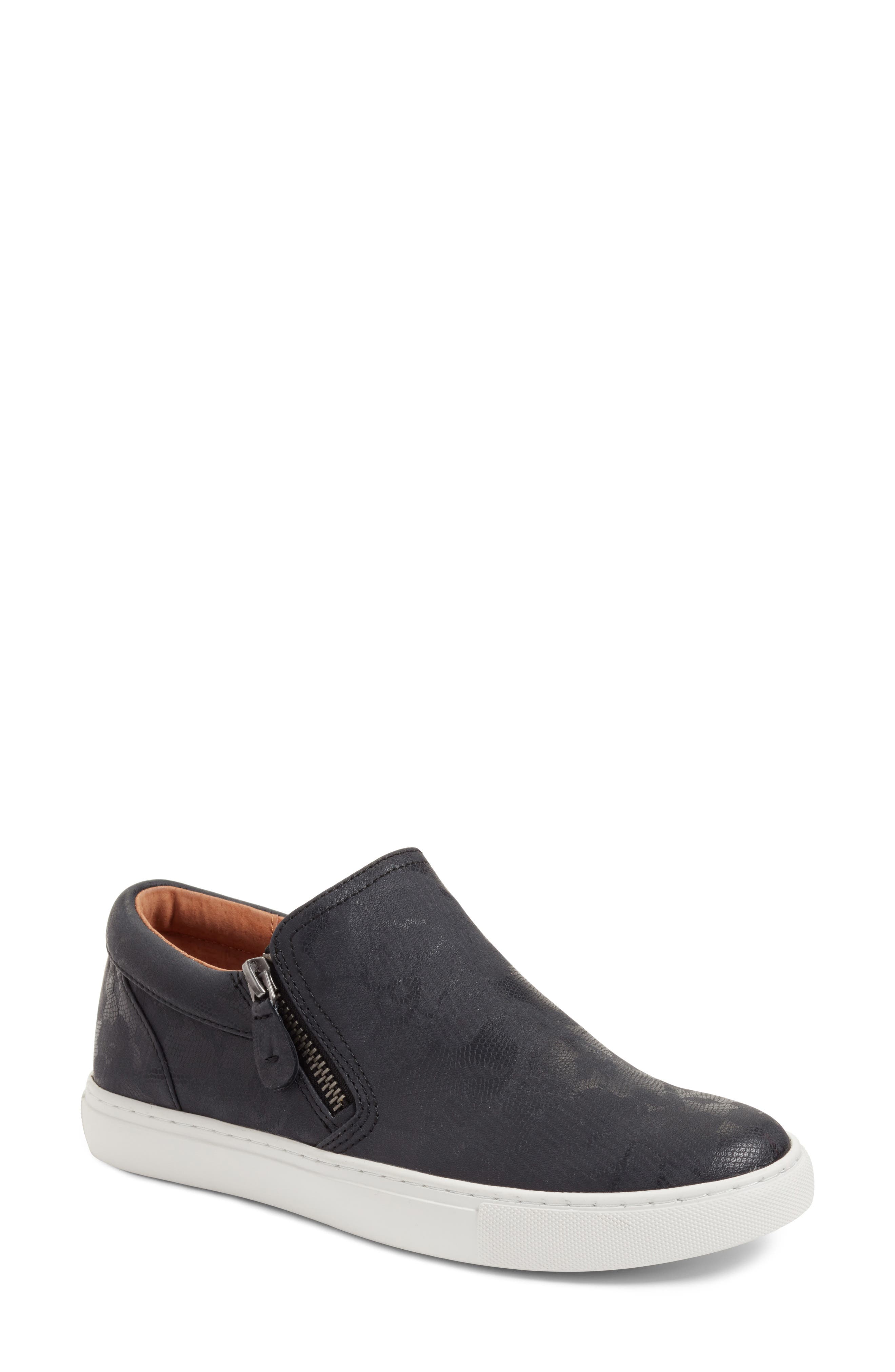 Gentle Souls by Kenneth Cole Lowe Sneaker, Main, color, 