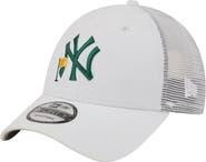 New Era Men's New Era  White New York Yankees Flag 9FORTY Trucker Adjustable Hat
