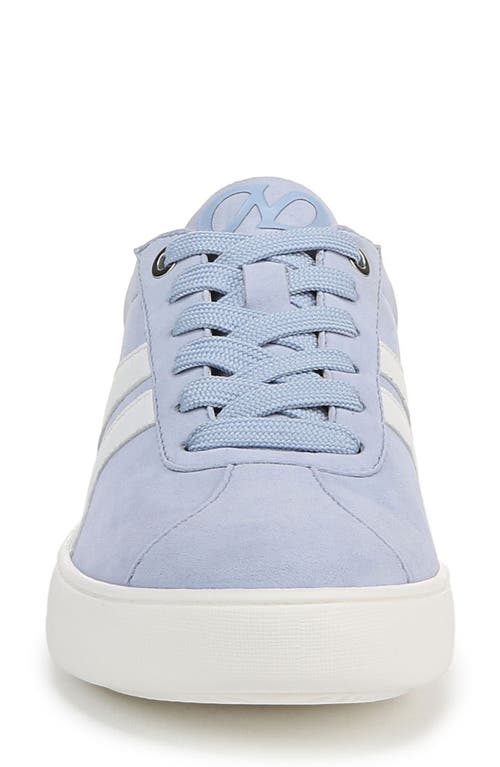Naturalizer Medina Sneaker In Ice Blue/white