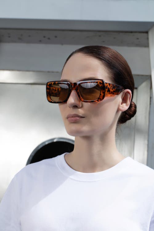 Youzey The Cleo Sunglasses In Brown