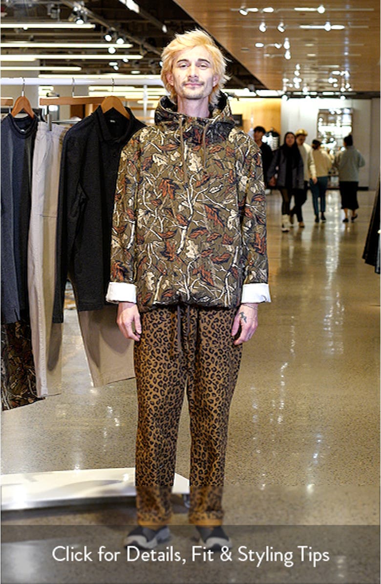 x Realtree Hooded Cotton Canvas Pullover, sales video thumbnail