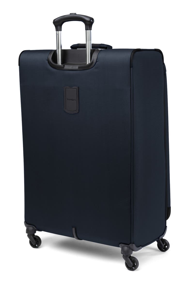 TRAVELPRO Pilot Air™ 2 29-Inch Expandable Large Checked Spinner