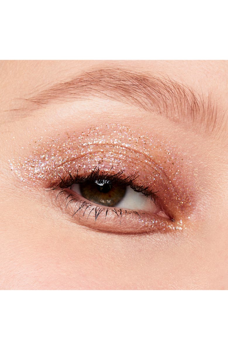 MAC Dazzleshadow Liquid Eyeshadow