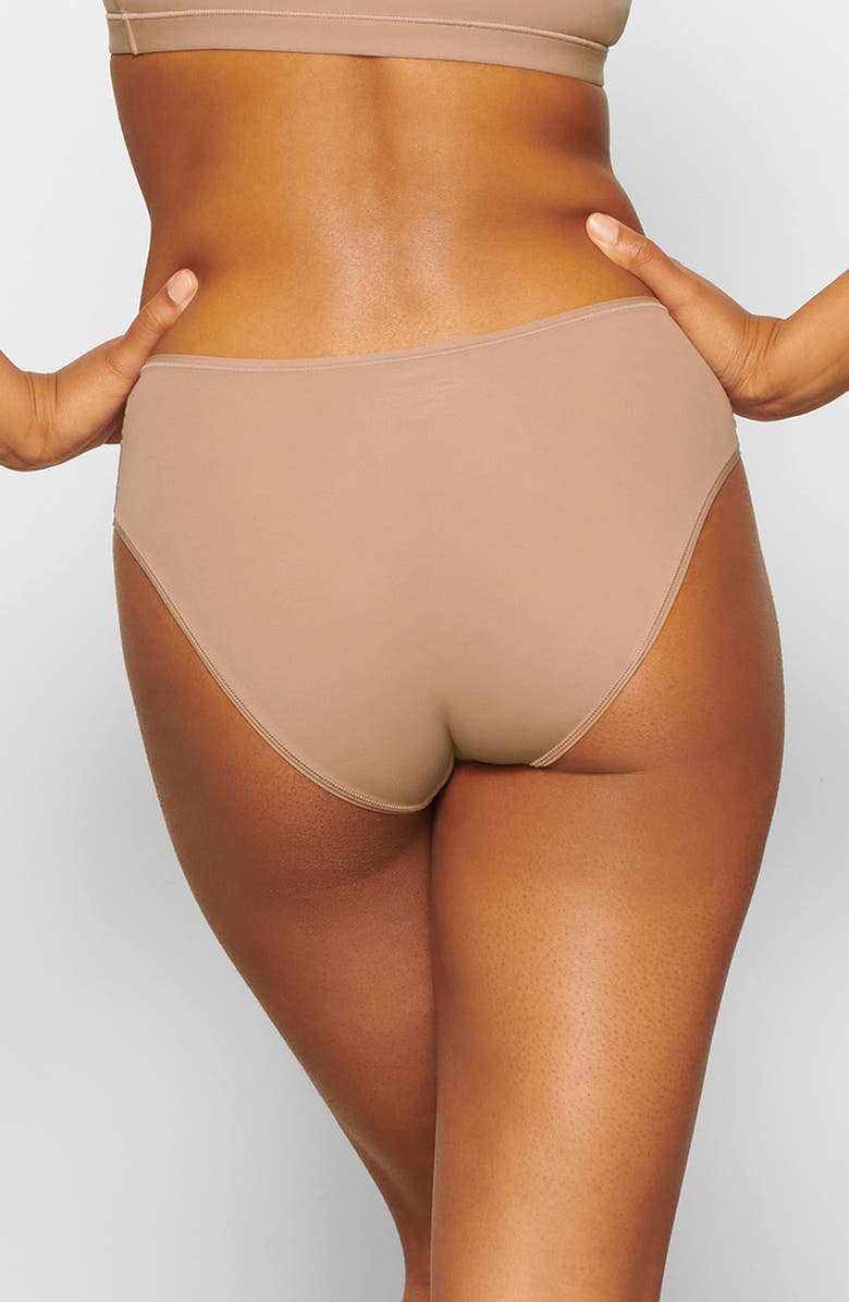 SKIMS Fits Everybody Briefs, Alternate, color, Sienna