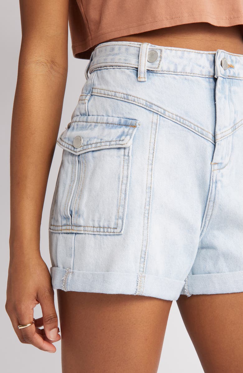 BLANKNYC Perry Cargo Pocket Organic Cotton Mom Shorts, Alternate, color, Happy Dance