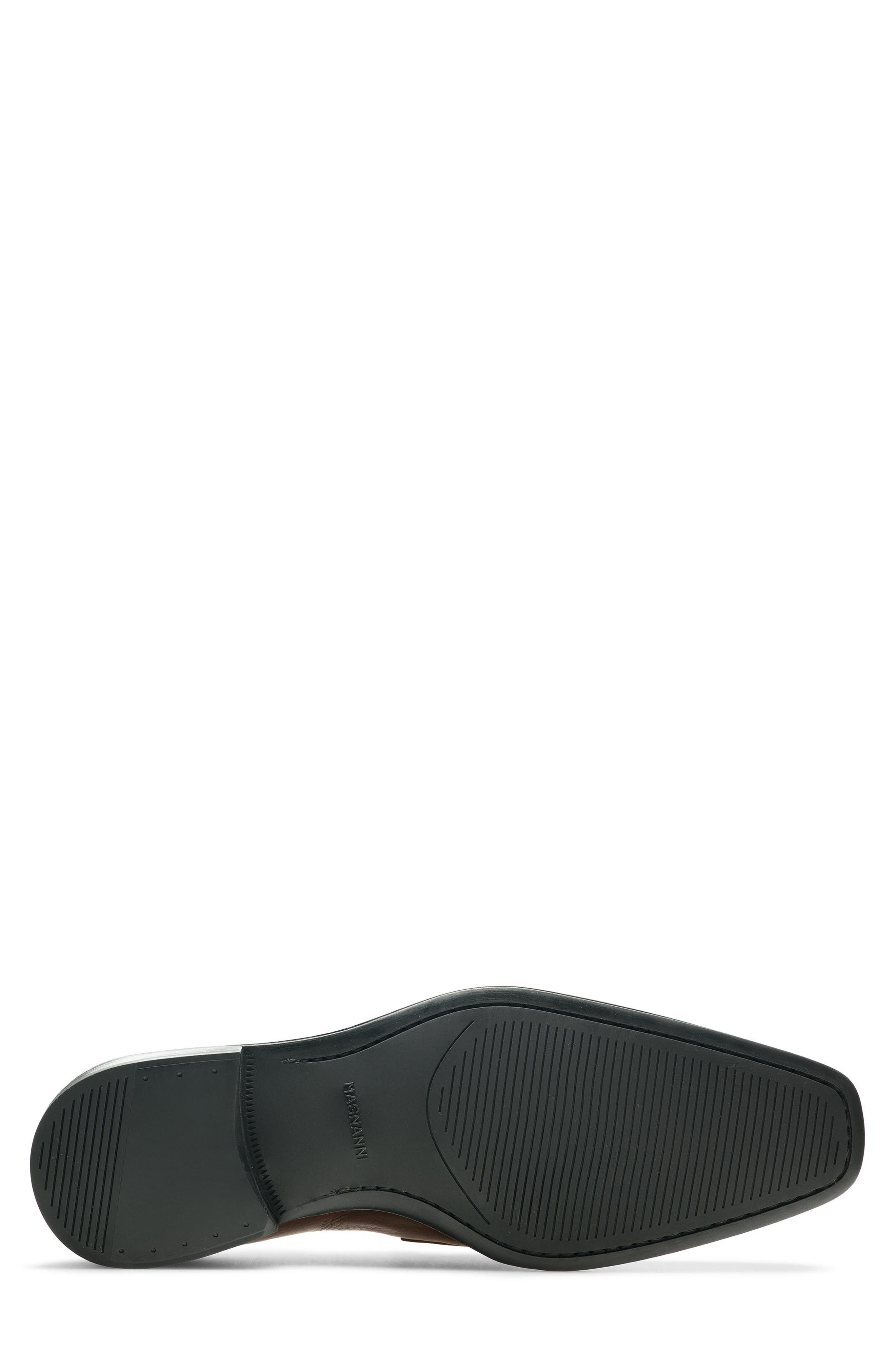 Magnanni Maren Chukka Boot, Alternate, color, 