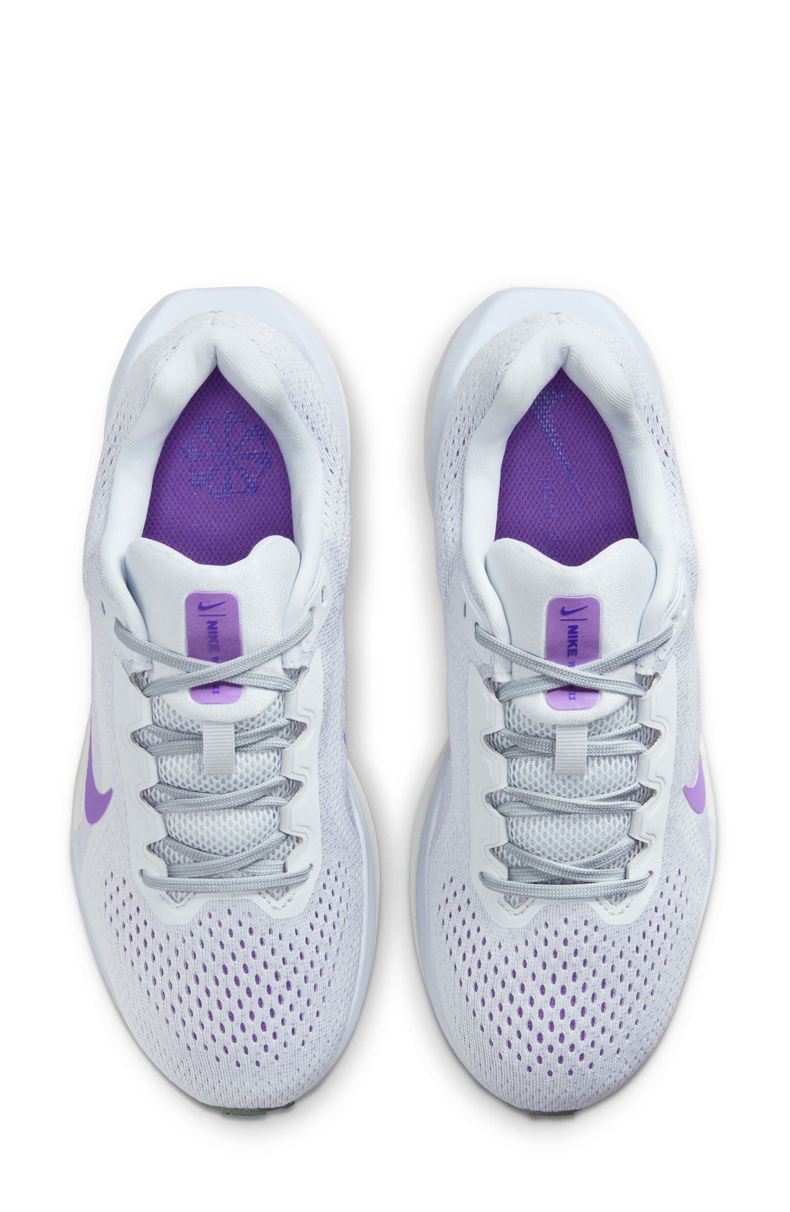 Nike Air Winflo 11 Running Shoe, Alternate, color, Platinum/ Ghost/ Violet