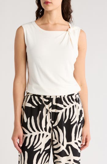 Shop Sanctuary Twist Crewneck Tank In Milk