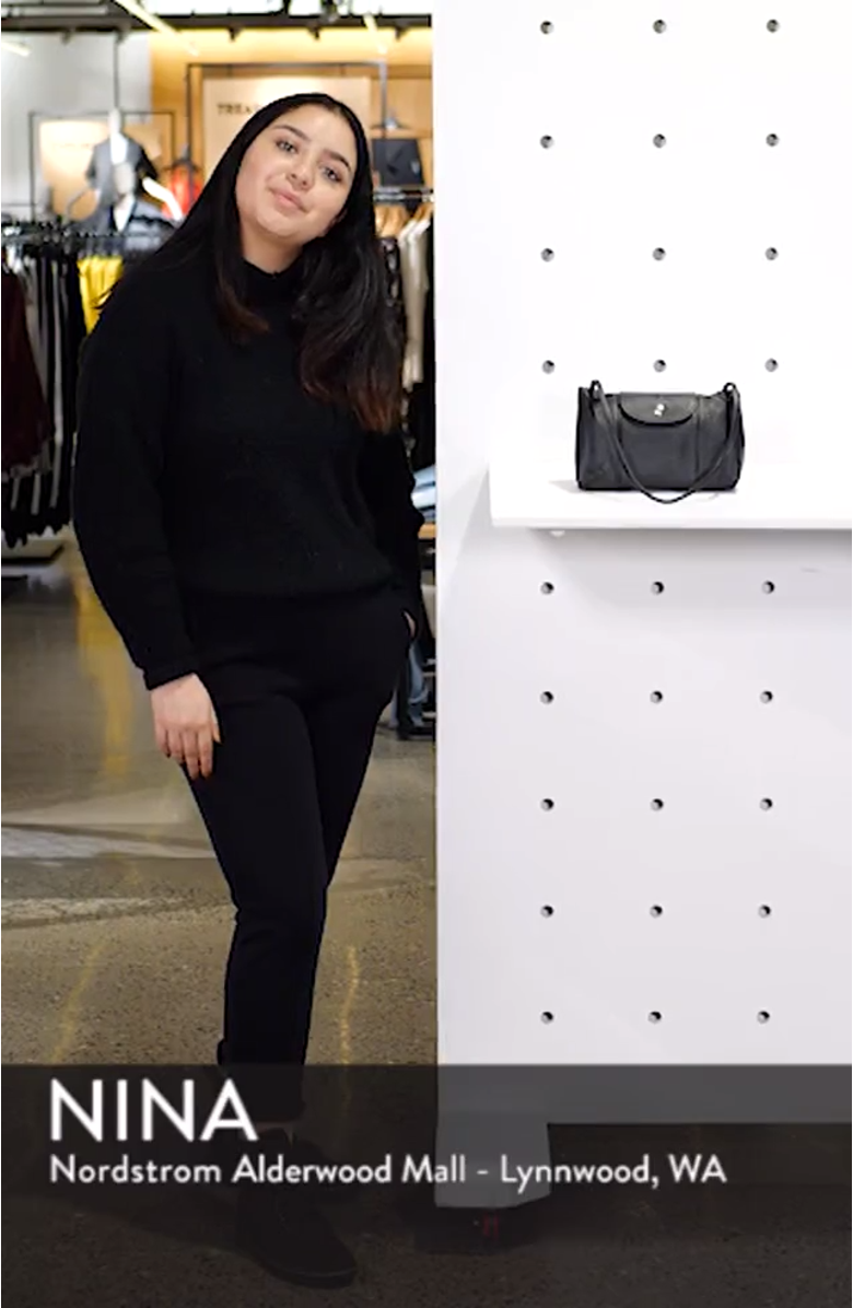 Le Pliage - Cuir Crossbody Bag, sales video thumbnail